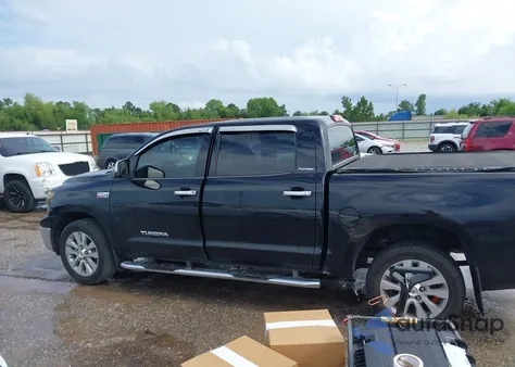 2013 Toyota Tundra Platinum 5.7L V8 из США, поврежденный, VIN 5TFFY5F14DX137553